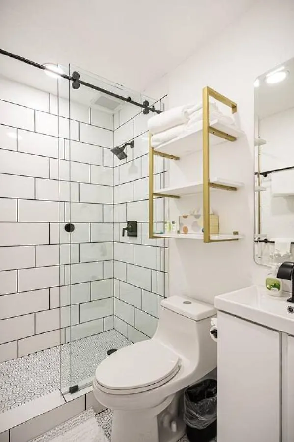 Vakantiehuis Modern-Rustic Beach Renovation Direct Oceanfront Penthouse Kahana Verenigde Staten